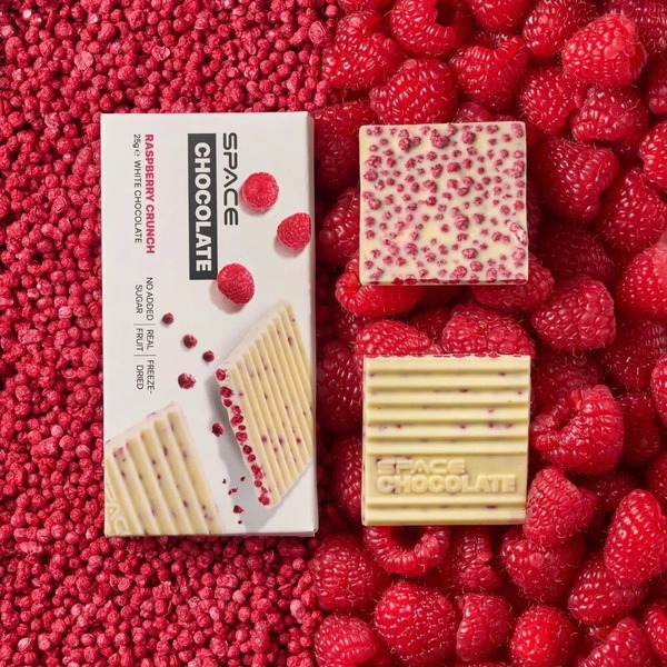Блок білого шоколаду Spacefood Space Chocolate Raspberry Crunch, 10*25 грам. Фото 4